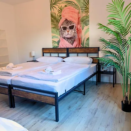 Shinyhomez - Familienfreundliche In Geestland Am Wattenmeer Mit Terrasse, Küche Und Wlan Apartment Neuenwalde