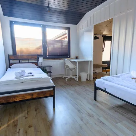 Shinyhomez - Familienfreundliche In Geestland Am Wattenmeer Mit Terrasse, Küche Und Wlan Apartment Neuenwalde