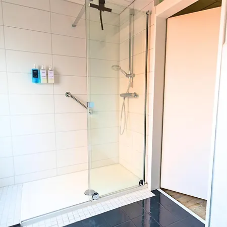 Shinyhomez - Familienfreundliche In Geestland Am Wattenmeer Mit Terrasse, Küche Und Wlan *