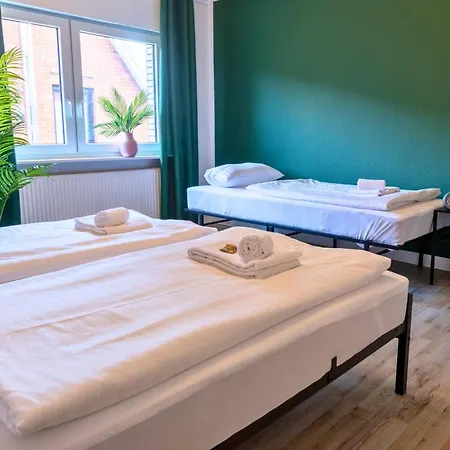 Shinyhomez - Familienfreundliche In Geestland Am Wattenmeer Mit Terrasse, Küche Und Wlan Apartment