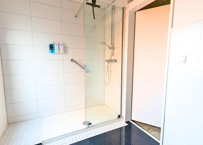 Shinyhomez - Familienfreundliche In Geestland Am Wattenmeer Mit Terrasse, Kueche Und Wlan *