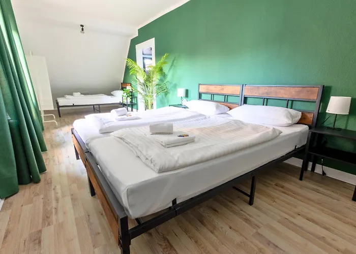 Shinyhomez - Familienfreundliche In Geestland Am Wattenmeer Mit Terrasse, Kueche Und Wlan Apartmán